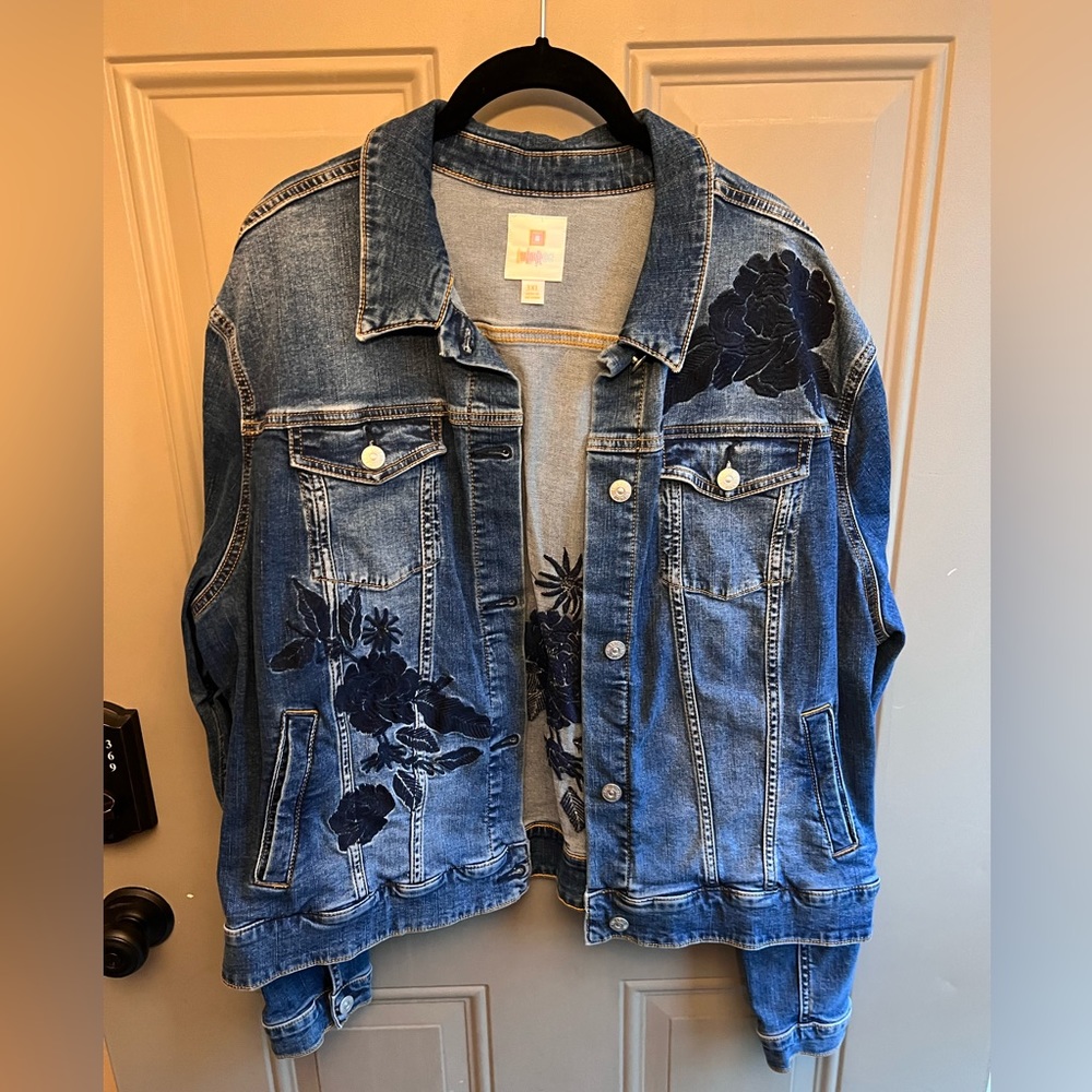 Rose embroidered Denim Jacket